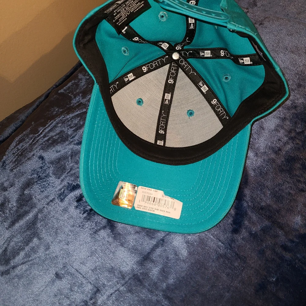 Teal New Era 9FORTY Adjustable Cap - Picture 4 of 6